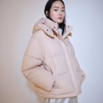 Anorak court matelassé capuche