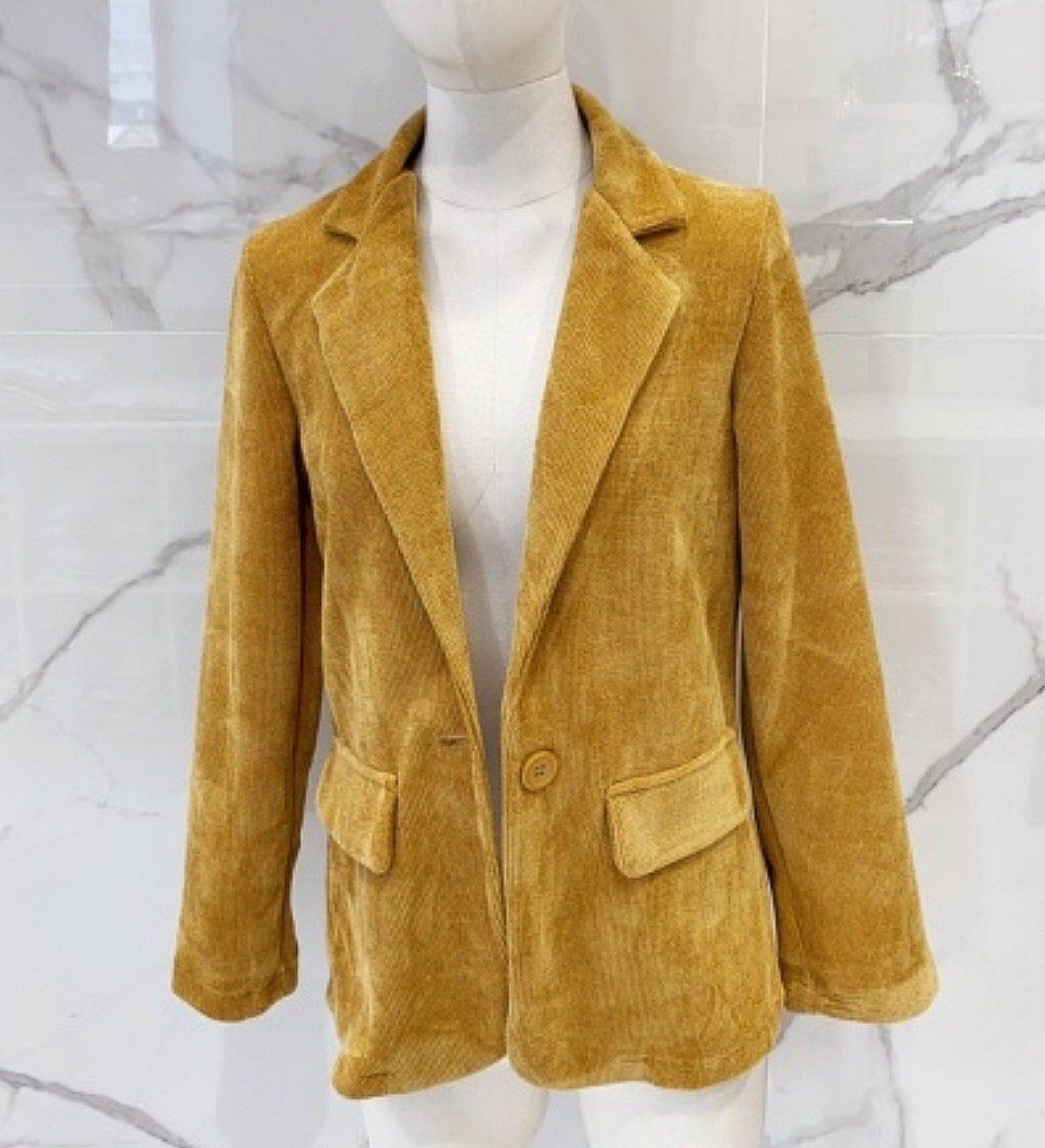 blazer-velours-femme-540szv-1.jpg Blazer Velours Moutarde – Image 1