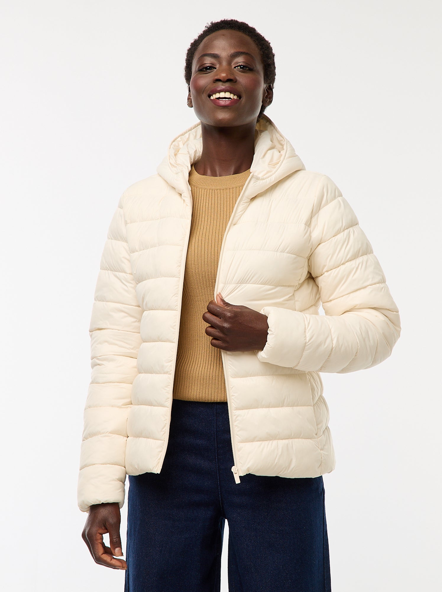 doudoune-blanche-femme-048fvi-1.jpg Doudoune légère à capuche unie Blanc – Image 1