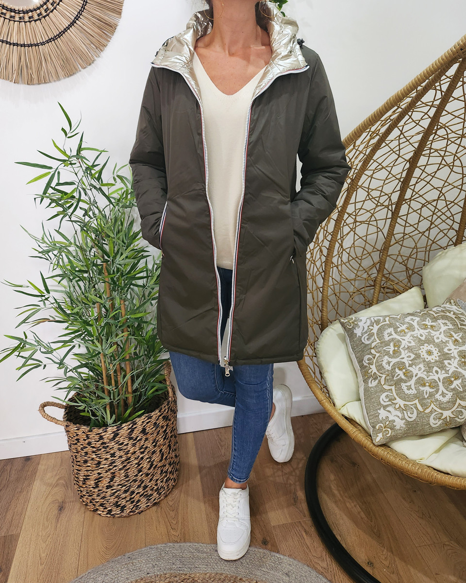 doudoune-kaki-femme-347cfv-1.jpg Parka doudoune femme longue épaisse réversible kaki et dorée – Image 1