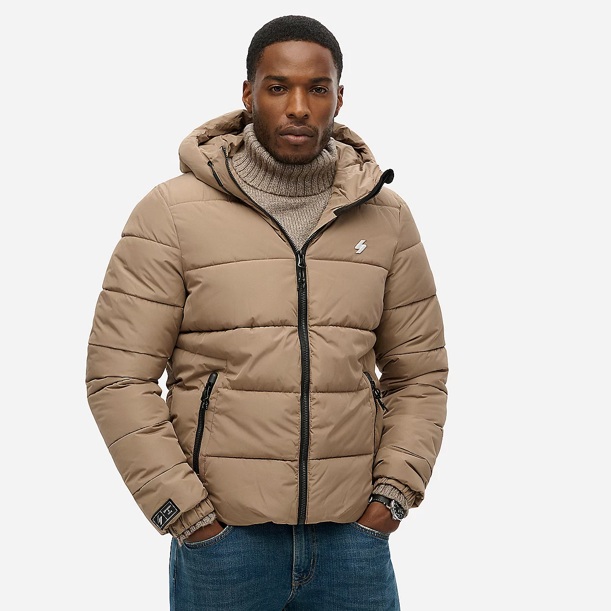 doudoune-superdry-488nlz.webp Doudoune Homme Sports SUPERDRY | BLACKSTORE – Image 1