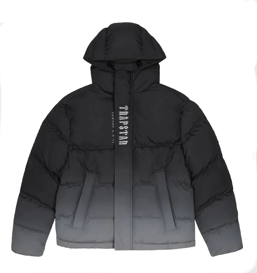 doudoune-trapstar-522cfh-1.jpg Trapstar Decoded Hooded Puffer Jacket 2.0 Black Gradient – Image 1