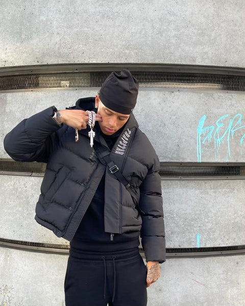 doudoune-trapstar-640dhi-1.jpg DOUDOUNE TRAPSTAR IRONGATE JACKET DETACHABLE HOODED JACKET 2.0 BLACK – DRIP KORNER – Image 1