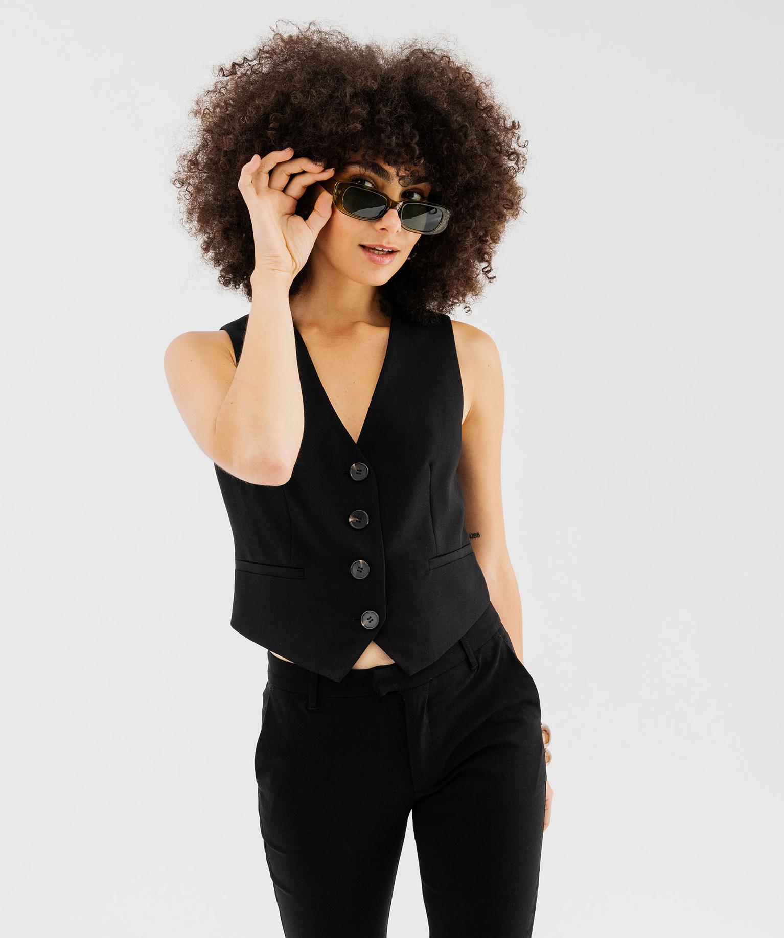 gilet-de-costume-femme-441fwo-1.jpg Gilet de costume 4 boutons femme noir | GEMO – Image 1