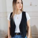 Gilet Junko noir | Gilet costume noir femme petite sans manches – Petite and So What