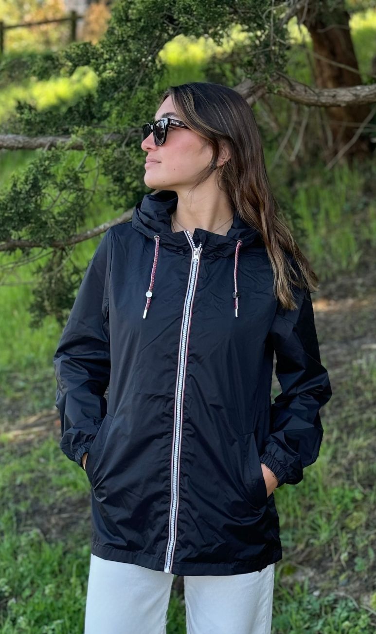 manteau-impermeable-femme-271mby.jpg MANTEAU NEW IMPER COURT FIN FEMME NOIR – Image 1