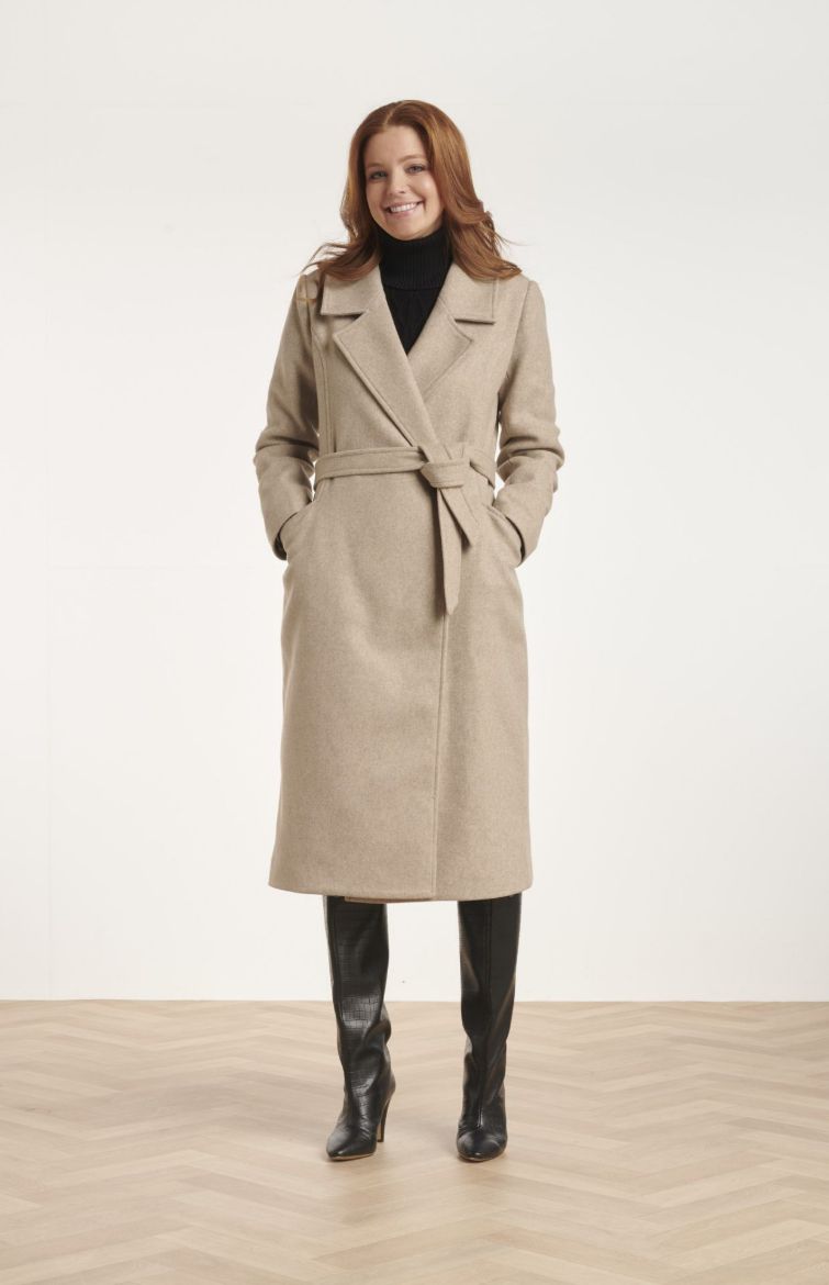 manteau-long-beige-100cds-1.jpg Tall Femme Manteau Long – Image 1