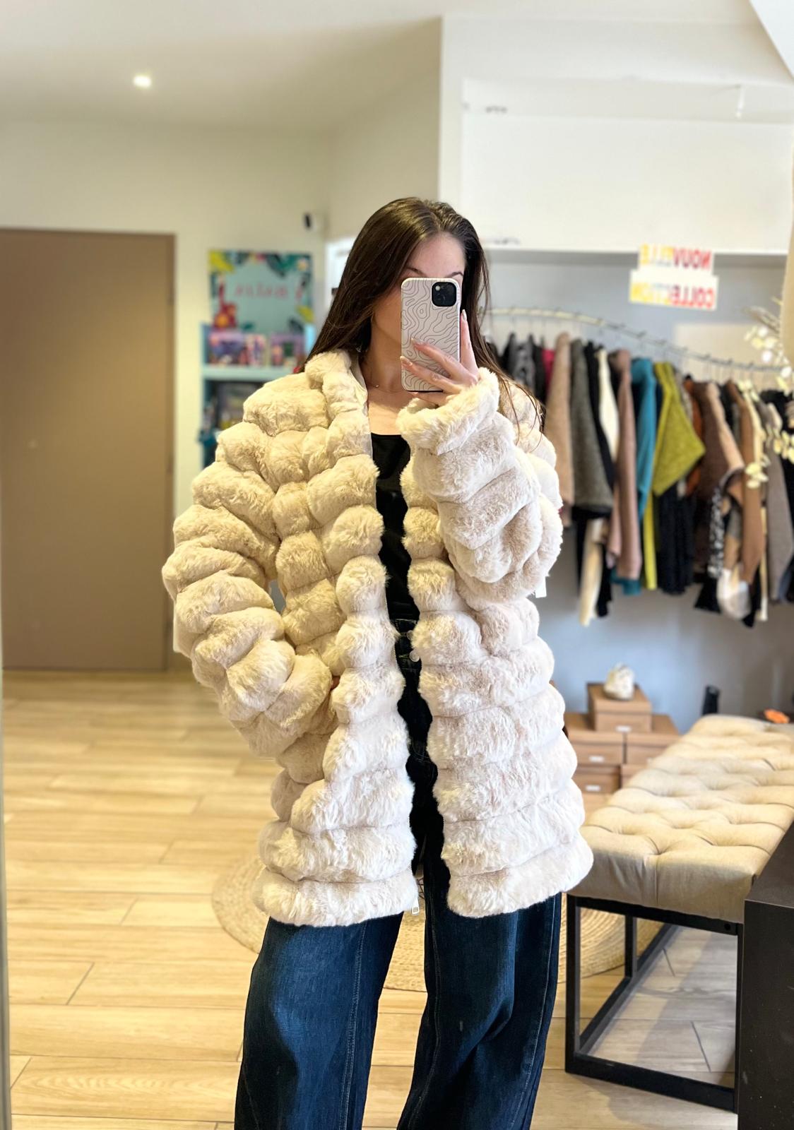 manteau-long-beige-506ijr-1.jpg Manteau long beige fausse fourrure L/XL – Image 1