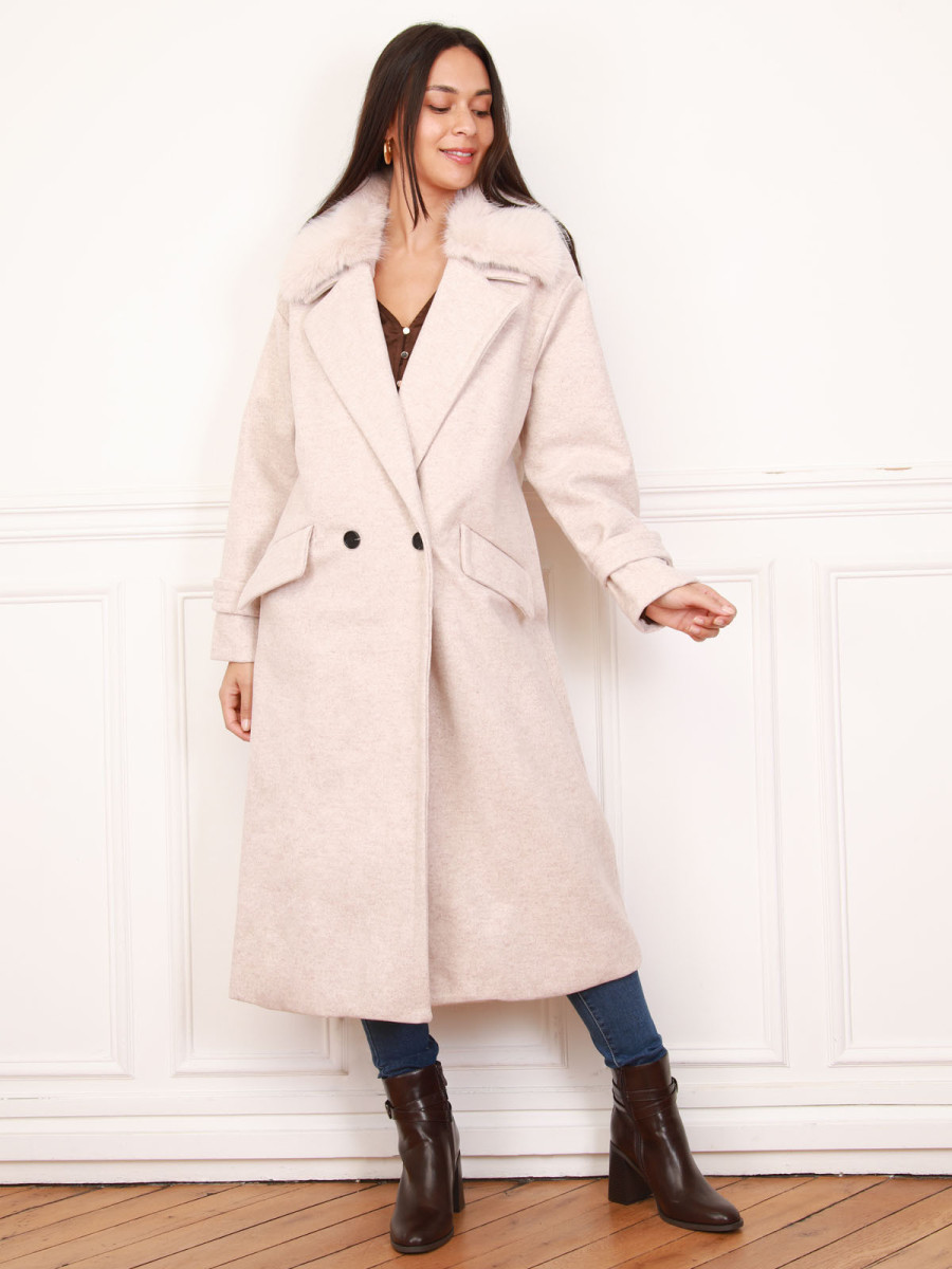 manteau-long-beige-884put-1.jpg Manteau long beige à col fausse fourrure – Image 1