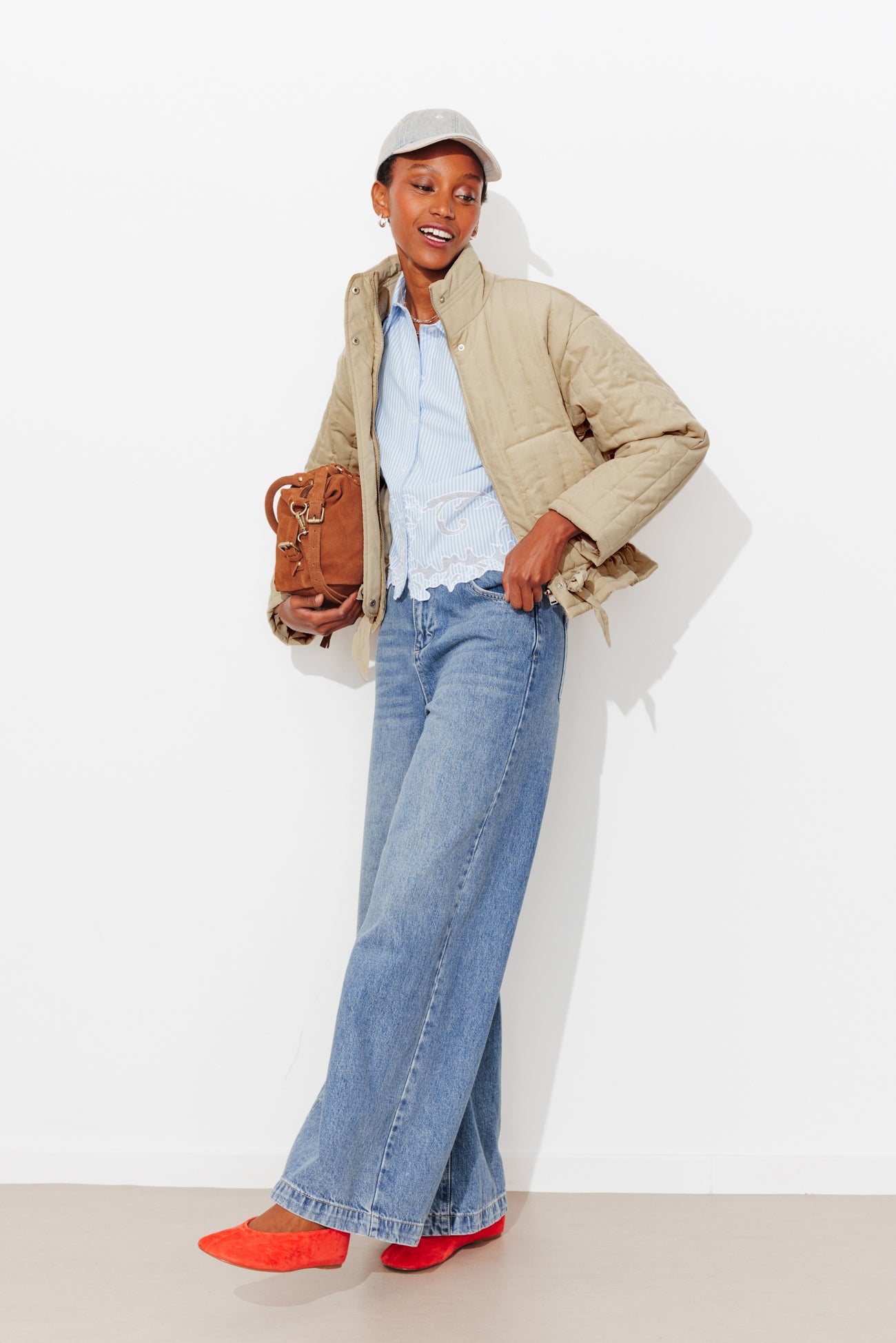 veste-beige-femme-160okx-1.jpg Veste matelassée Femme Beige – Image 1