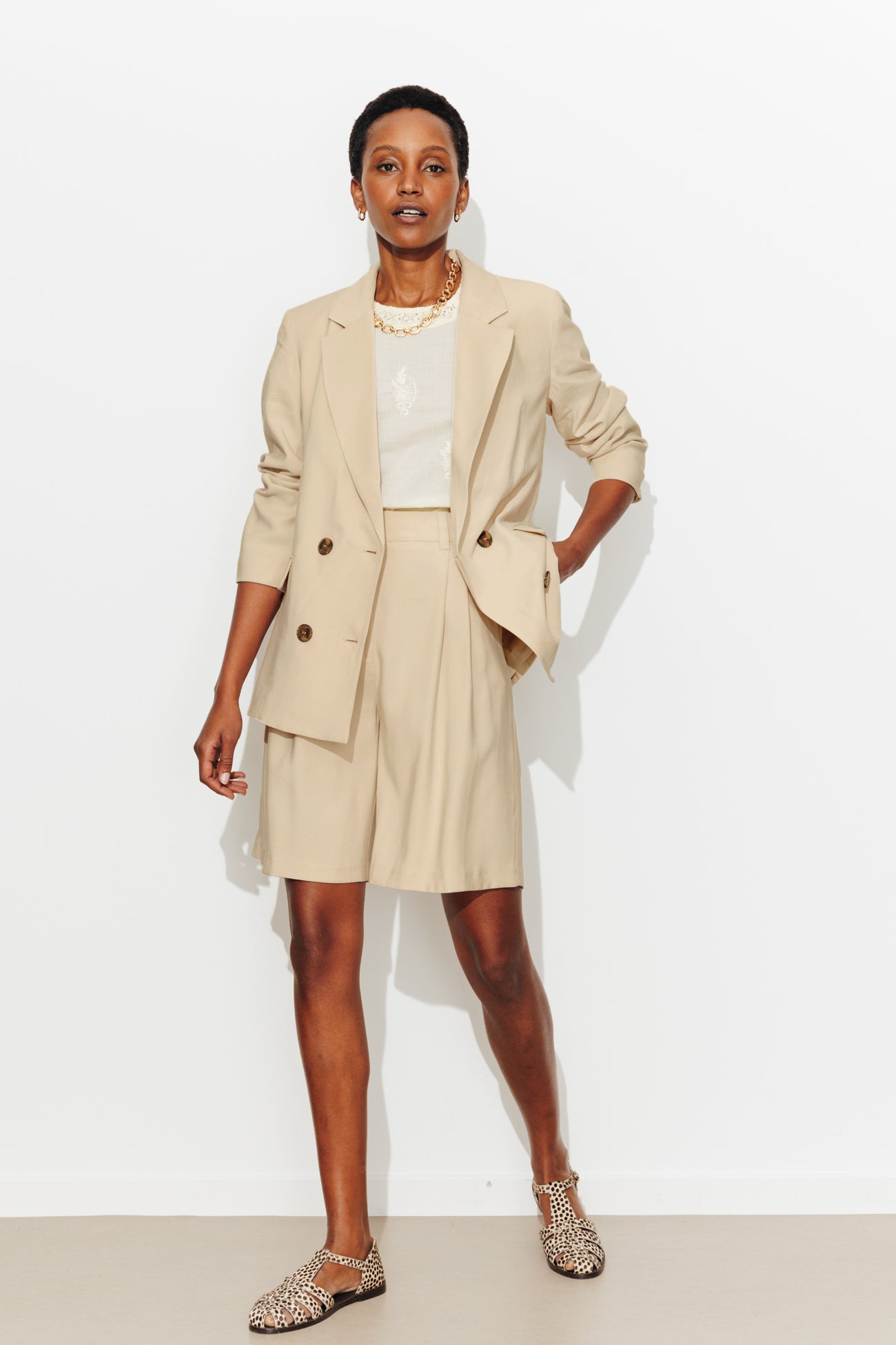 veste-beige-femme-497mdj-1.jpg Veste de tailleur Femme Beige – Image 1
