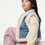 Veste sans manches en jean imitation peau de mouton (du 2 au 8 ans) | DENIM | Vestes sans manches | M&S FR
