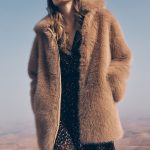 Veste zippée en fausse fourrure douce | Apricot Clothing