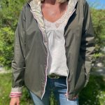 Veste imperméable Laura réversible courte kaki et doré