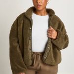 Khaki Veste Teddy en fourrure Plus | Boohoo FR